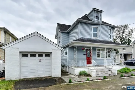 40 Grove Street Elmwood Park NJ 07407