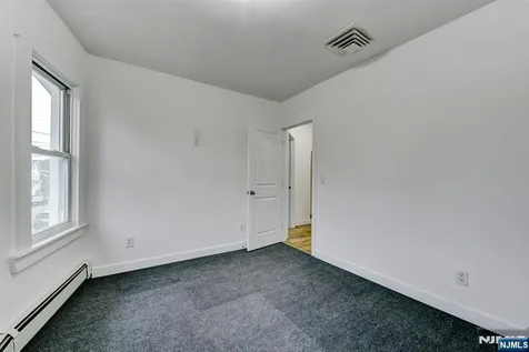 40 Grove Street Elmwood Park NJ 07407