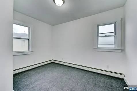 40 Grove Street Elmwood Park NJ 07407