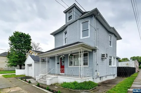 40 Grove Street Elmwood Park NJ 07407
