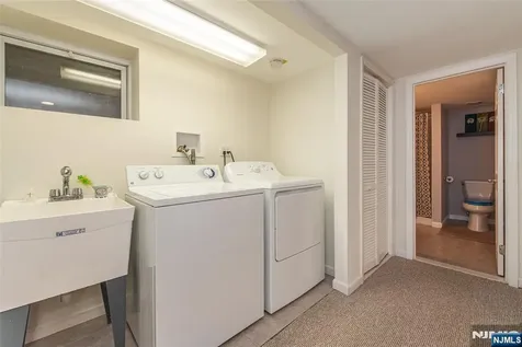86 Minnehaha Boulevard Oakland NJ 07436