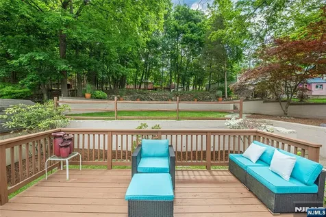 86 Minnehaha Boulevard Oakland NJ 07436