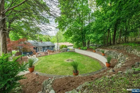 86 Minnehaha Boulevard Oakland NJ 07436