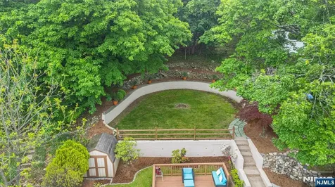 86 Minnehaha Boulevard Oakland NJ 07436