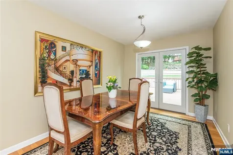 86 Minnehaha Boulevard Oakland NJ 07436