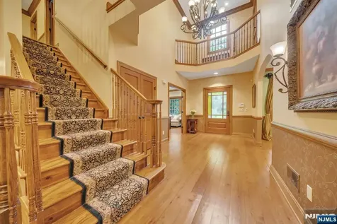 20 Dianne Drive Montville Township NJ 07045