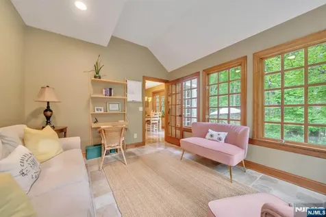 20 Dianne Drive Montville Township NJ 07045