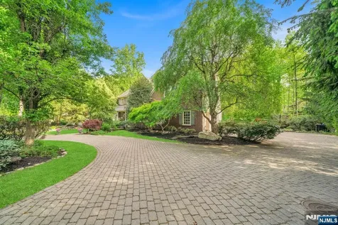 20 Dianne Drive Montville Township NJ 07045