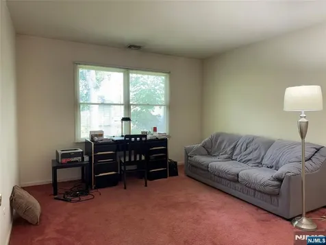 35 Meadowview Terrace Fair Lawn NJ 07410