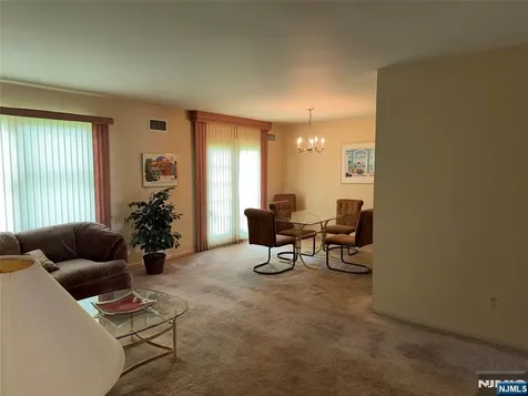 35 Meadowview Terrace Fair Lawn NJ 07410