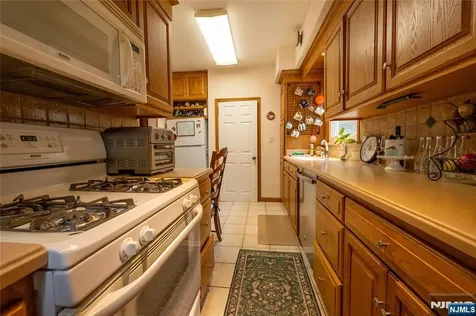 111 3rd Avenue Westwood NJ 07675