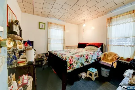 147 4th Avenue East Orange NJ 07017