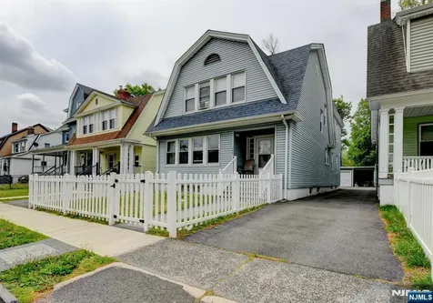 147 4th Avenue East Orange NJ 07017
