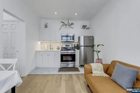 755 Anderson Avenue Cliffside Park NJ 07010