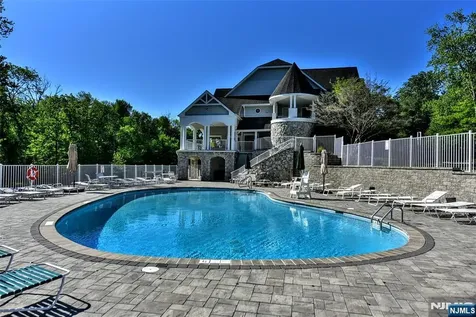 509 Chatfield Drive Pequannock Township NJ 07444
