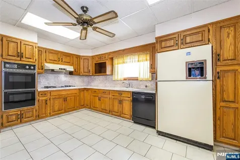 214 Prospect Avenue North Arlington NJ 07031