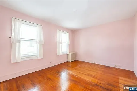 214 Prospect Avenue North Arlington NJ 07031