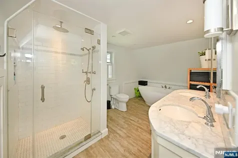 421 Hawthorne Place Ridgewood NJ 07450