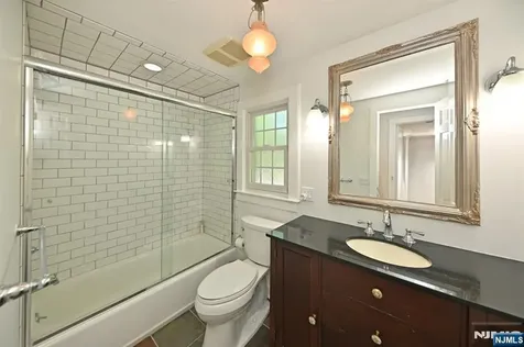 421 Hawthorne Place Ridgewood NJ 07450