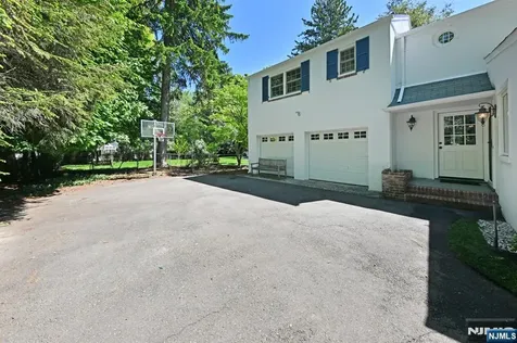 421 Hawthorne Place Ridgewood NJ 07450