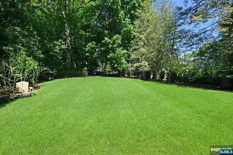 421 Hawthorne Place Ridgewood NJ 07450