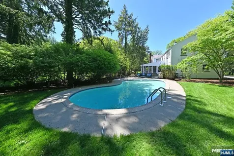 421 Hawthorne Place Ridgewood NJ 07450