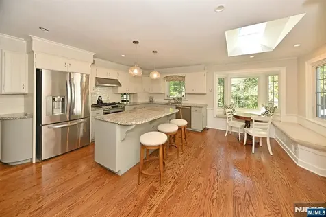 421 Hawthorne Place Ridgewood NJ 07450