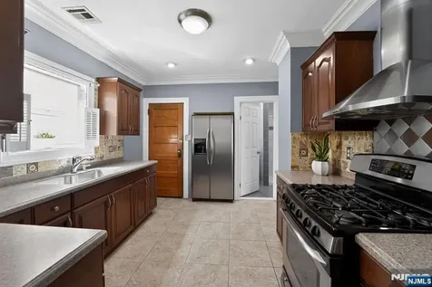 130 Sylvan Avenue Clifton NJ 07011