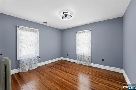 130 Sylvan Avenue Clifton NJ 07011