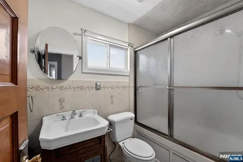 130 Sylvan Avenue Clifton NJ 07011