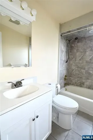 47 Van Dyke Street Wallington NJ 07057