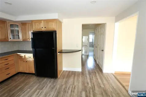 47 Van Dyke Street Wallington NJ 07057