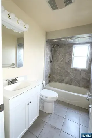 47 Van Dyke Street Wallington NJ 07057