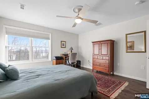 165 Lakeside Road West Milford NJ 07421