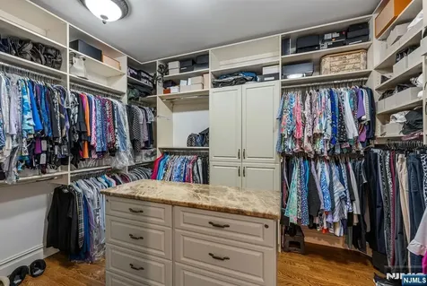 68 Brams Hill Drive Mahwah NJ 07430