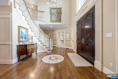 68 Brams Hill Drive Mahwah NJ 07430