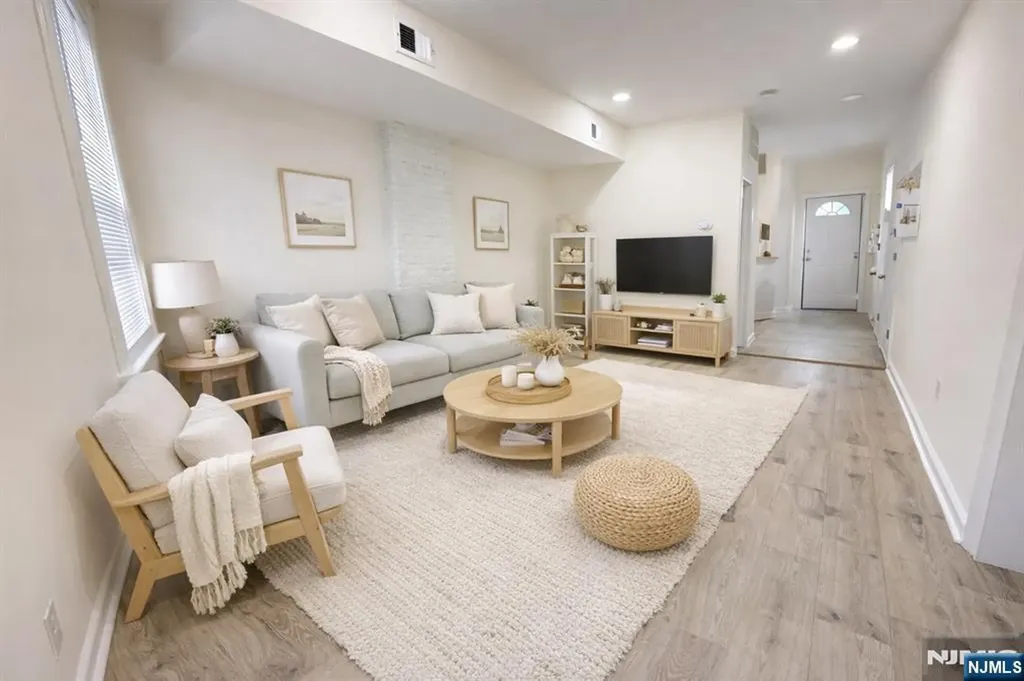 88 Devon Street Kearny NJ 07032
