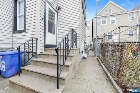 88 Devon Street Kearny NJ 07032