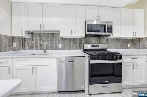 88 Devon Street Kearny NJ 07032