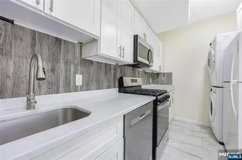 88 Devon Street Kearny NJ 07032