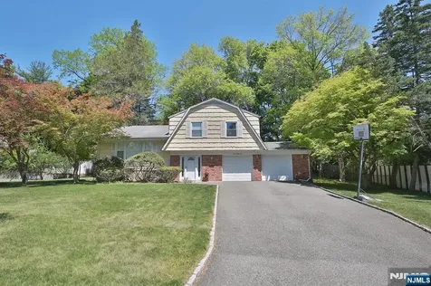 124 Lenox Avenue Demarest NJ 07627