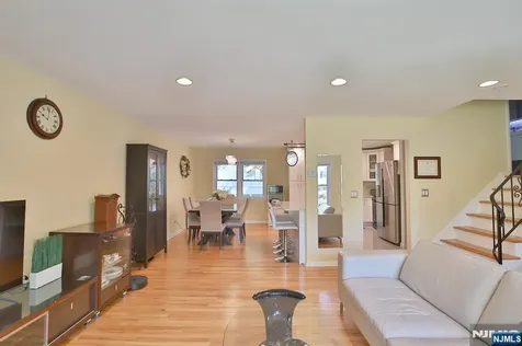 124 Lenox Avenue Demarest NJ 07627