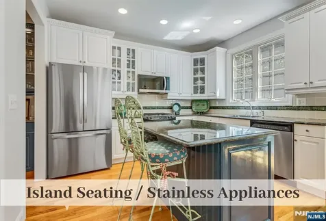608 Fieldstone Terrace Wyckoff NJ 07481