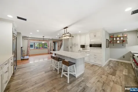 14 Donato Drive Cedar Grove NJ 07009