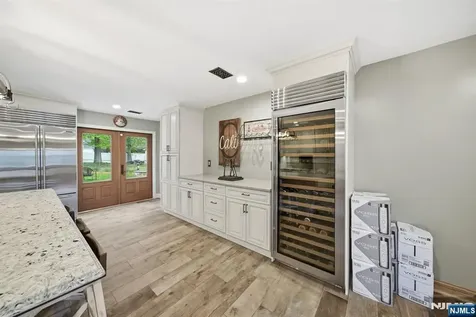 14 Donato Drive Cedar Grove NJ 07009
