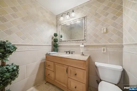 14 Donato Drive Cedar Grove NJ 07009