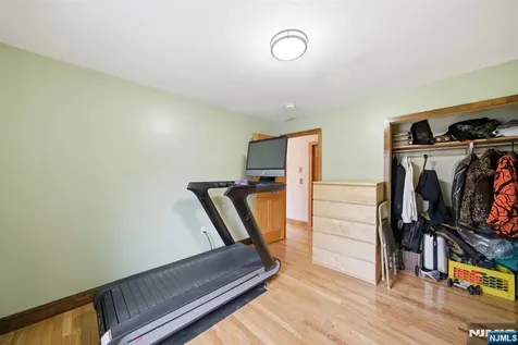 14 Donato Drive Cedar Grove NJ 07009