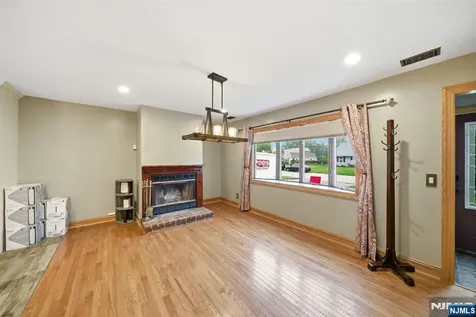 14 Donato Drive Cedar Grove NJ 07009
