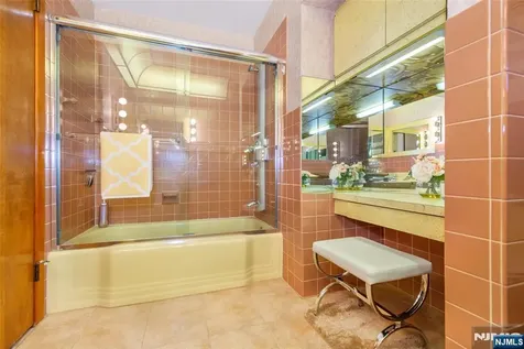 779 Berdan Avenue Wayne NJ 07470