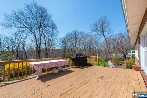 779 Berdan Avenue Wayne NJ 07470
